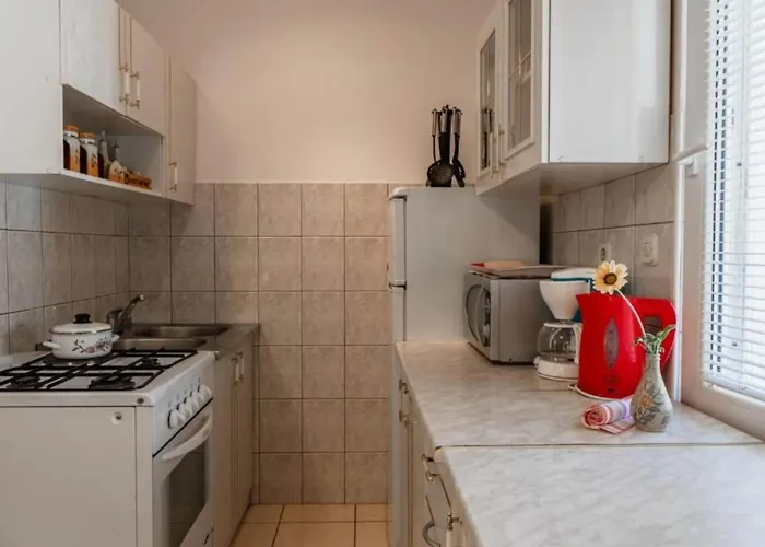 Le Ek Cozy - Two Bedroom 4 *